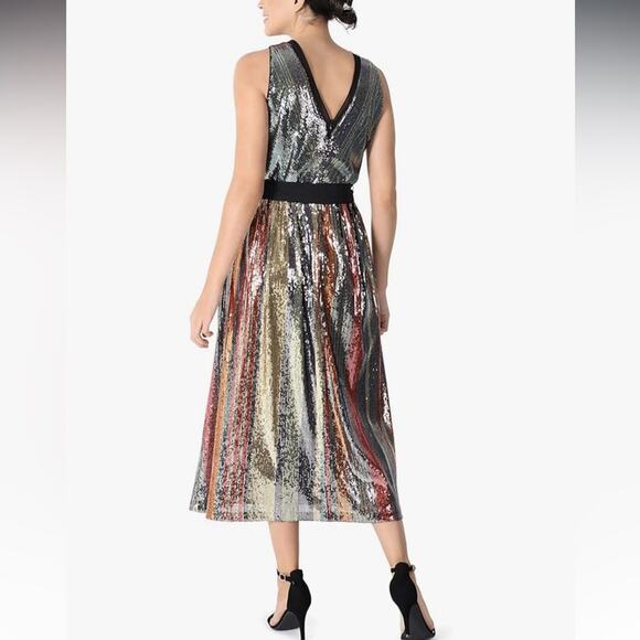 Julia Jordan V-Neck Stretch Multi Colored Sequin A-Line Midi Dress Size 6 - Picture 11 of 12